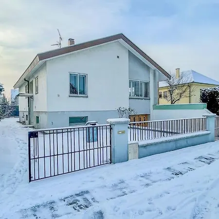 Maison Individuelle 100 M2, Jardin Et Parking Prive Feriehus *
