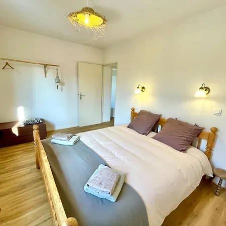 Maison Individuelle 100 M2, Jardin Et Parking Privé *