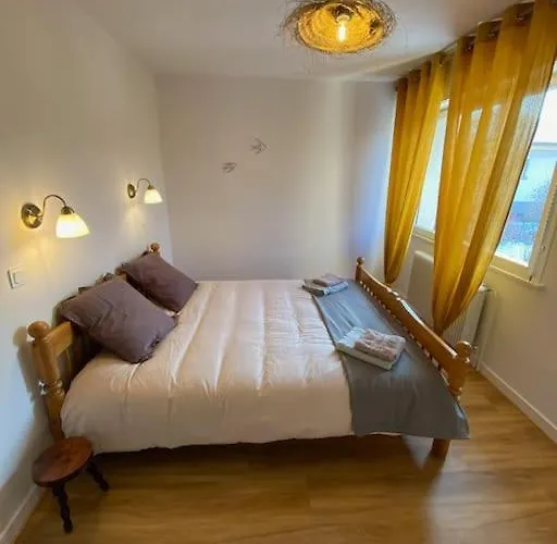 Maison Individuelle 100 M2, Jardin Et Parking Prive